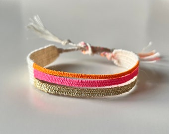 Woven boho bracelet with linen