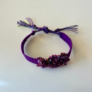 Woven bracelet with silk and linen image 2