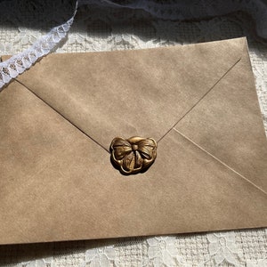 Sellos de cera autoadhesivos con lazo, sellos de cera estilo cottagecore, sellos de cera con cinta, sellos para invitaciones de boda, sellos de cera listos para usar, álbumes de recortes y regalos.
