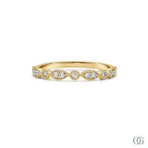 Delicate Sparkle Ring (0.20 CTW)