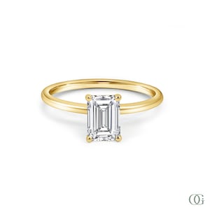 Dainty Petite Elegance Emerald Engagement Ring (1.15CTW)