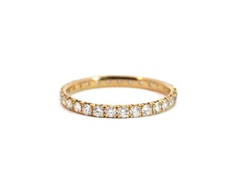 Round Brilliance Diamond Eternity Band (0.75 CTW)