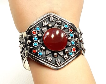 Carnelian cuff bracelet, kuchi bracelet, bohemian bracelet, carnelian jewellery, handmade jewellery, turkmen jewellery, vintage bracelet