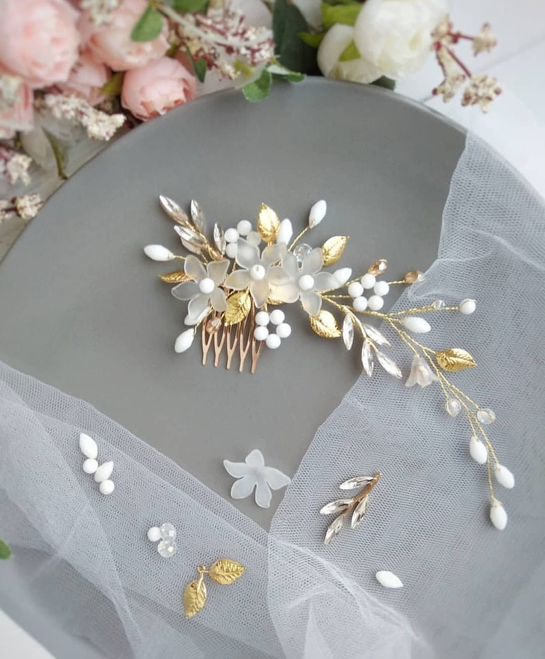 Gold hair comb Hair Accessories with Flowers Bridal Hair Etsy