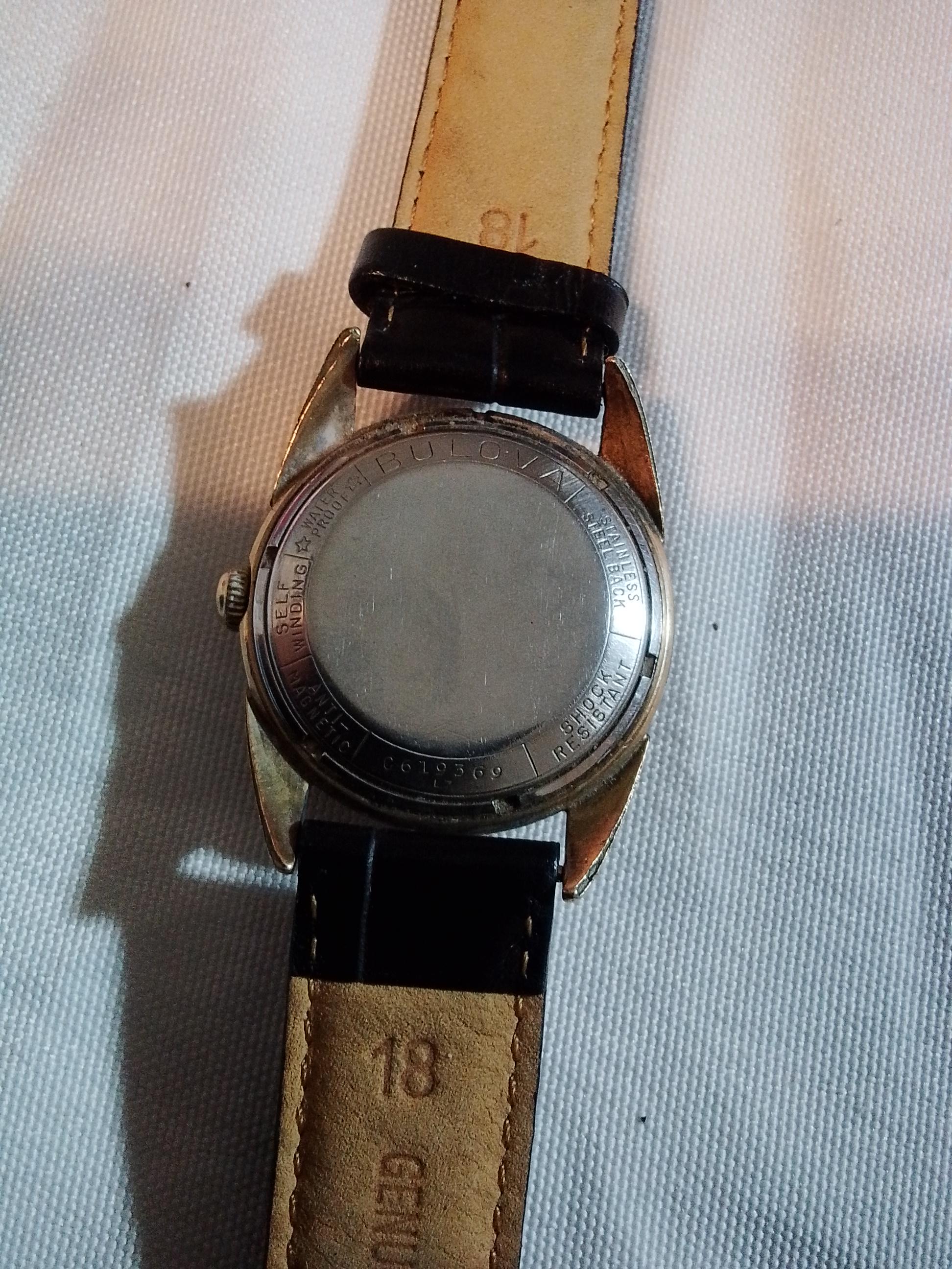 Vintage Bulova 90’s Ladies Round Silver Black tones Watch Working 1990 main image 2