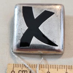 Vintage collectible mexico sterling silver with black onyx unisex pin brooch weighs 17 grams