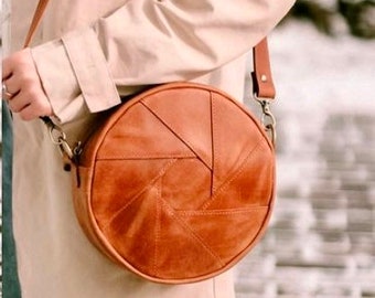 leather circle bag