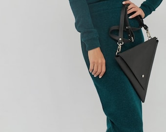 Genuine Leather Crossbody Bag, Modern Women's Shoulder Purse, Adjustable Strap, Stylish Cute Mothers Day Gift Idea