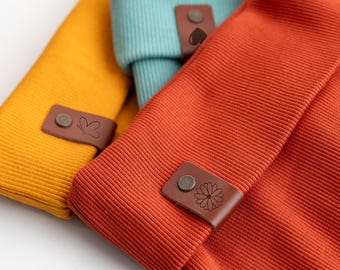Handmade Leather Tags for Knitting Crochet, Personalized Tags, Rivet Detail, Gift for Knitters and Crocheters