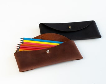 Astuccio in pelle personalizzato, astuccio per pennelli, regalo per pittore, organizzatore personalizzato, organizzatore per artista, supporto per materiali artistici