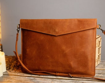 Classic Brown Laptop Pouch, Genuine Leather Case, Stylish Tech Sleeve, Modern Bag, Gift for Student, Gift For Dad, Fathers Day Gift