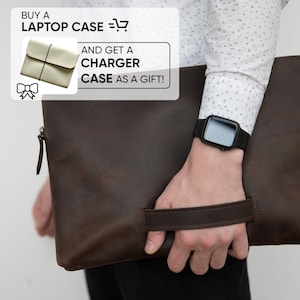 Niestandardowy skórzany pokrowiec na MacBooka, monogramowany pokrowiec na laptopa, pokrowiec na Macbooka Air, skórzany pokrowiec na laptopa, elegancki dodatek, męskie prezenty świąteczne