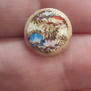 Antique satsuma button