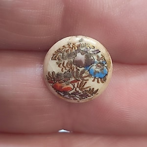 Antique satsuma button