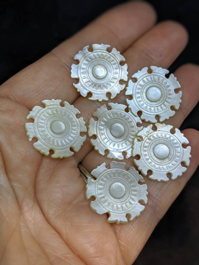 Large Round Mother of Pearl Buttons from Kelmscott Designs ~ pkg