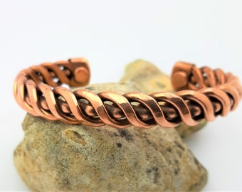 Magnetic Copper Cuff Bracelet With  Quality Magnet, Fashion Copper Cuff Bracelet, , free UK delivery , Unisex Cuff ,Christmas gift