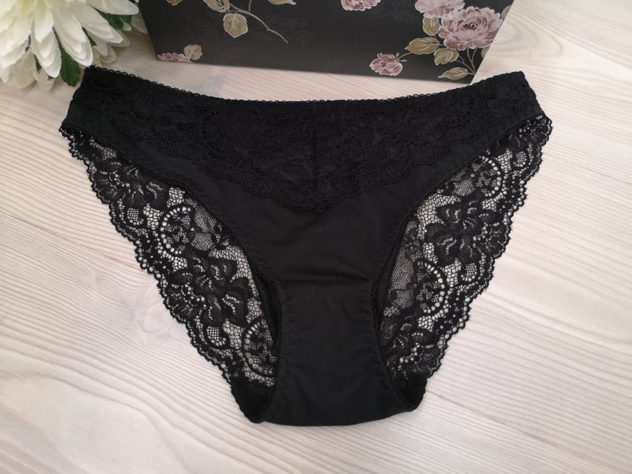 Womens Soft Lace Underwear -  Sweden
