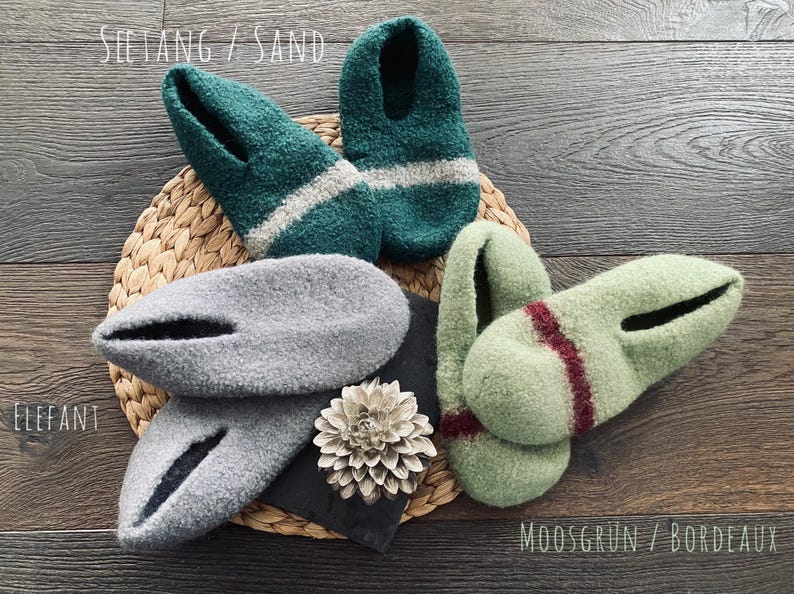 Handmade in Bavaria - felt shoes in two individual colors made from purest new wool // Guest shoes slippers // Socks // image 1