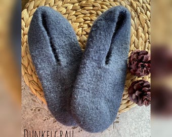 Felt slippers with soles, handmade in Bavaria, available in 57 colors. Personalized slippers, house socks, guest slippers, gift for women, men, and children.