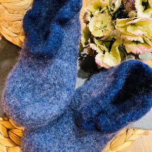 Felt shoes with raised shaft in two individual colors made from purest new wool // Gift for him and her // image 3