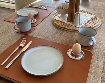 Eenvoudig en elegant - robuuste placemat - echt zadelleer - stijlvol cadeau voor keuken + eetkamer - 100% koeienhuid - handgemaakt