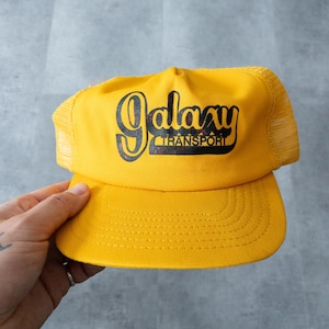 Casquette de camionneur vintage Galaxy Transport Mesh Snapback des années 1980 - casquette de camionneur rétro, chapeau pour homme vintage, esthétique des années 90, casquette de baseball vintage