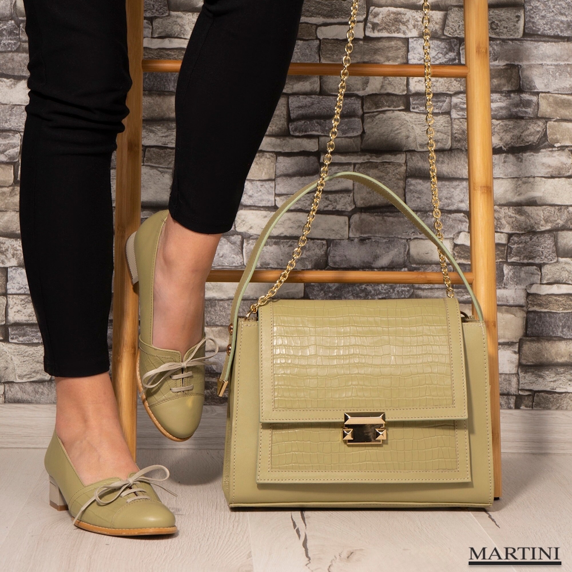 Women's Green Flats Laced up Leather Green Shoes - Etsy