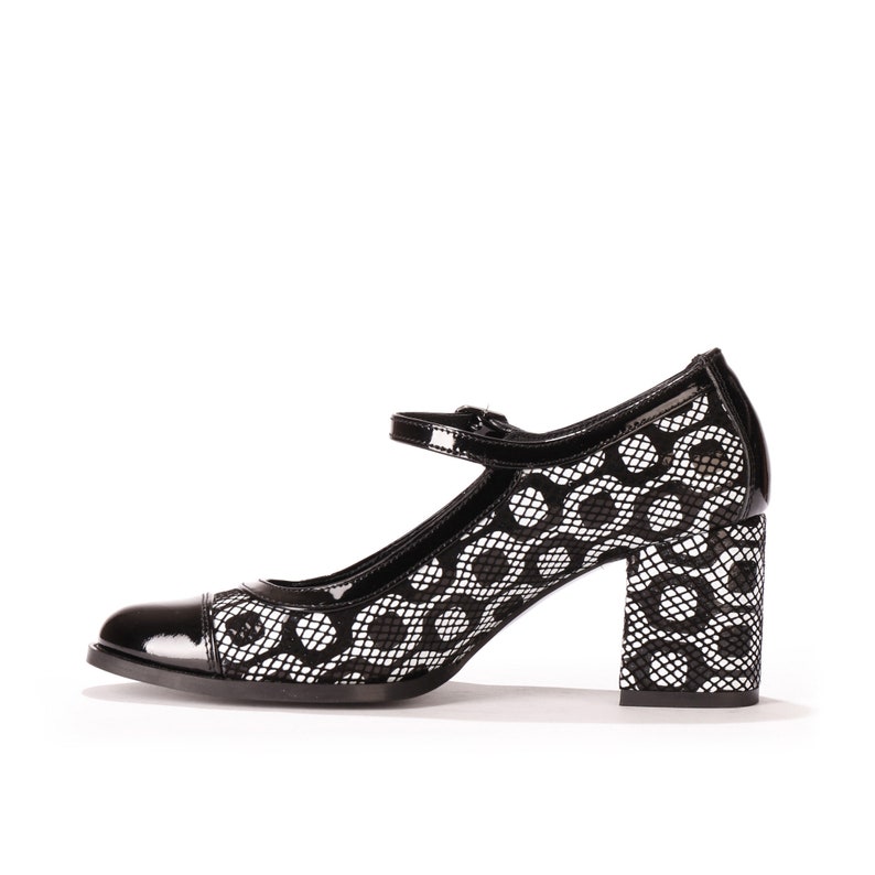 black and white mary jane shoes