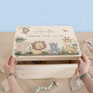 Caja de recuerdos personalizada Baby Safari - caja de recuerdos personalizada - regalo de nacimiento - regalo bebé - regalo de bautizo hellomini