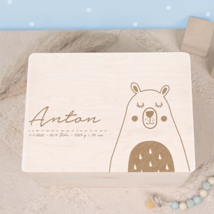 Caja de recuerdos personalizada oso bebé, caja de madera niños, caja de recuerdos de madera, cumpleañera, regalo para nacimiento, bautismo, hellomini
