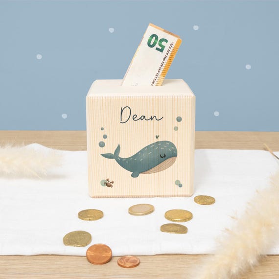 Personalisierte Spardose Holz Wal & Otter - Sparschwein personalisiert - Spardose Kind - Baby Geschenk zur Geburt - Holzspardose - hellomini
