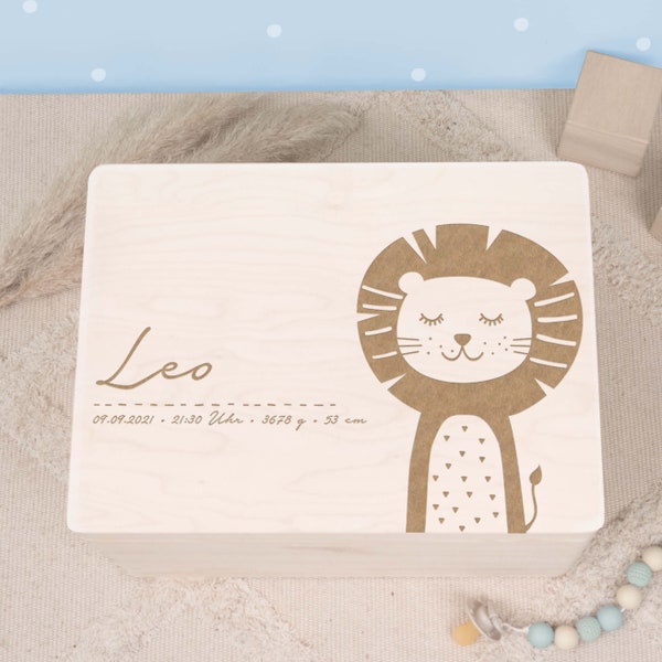 Personalisierte Erinnerungskiste Baby "Löwe", Holzkiste, Erinnerungsbox Baby mit eingraviertem Namen, Aufbewahrung Kind, Geschenk zur Geburt