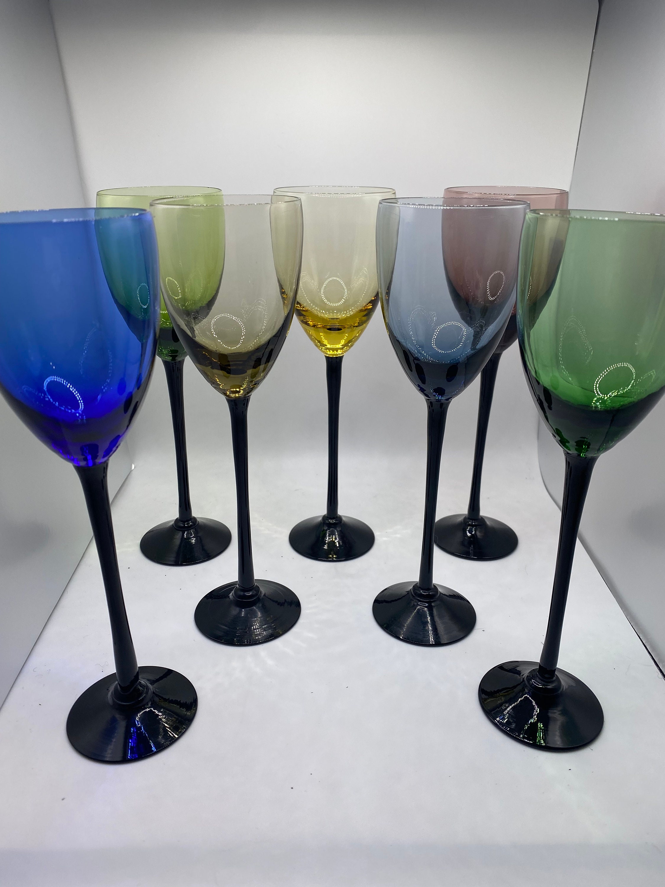 Unique Mini Wine Shot Unbreakable Split Glasses Set With Stem