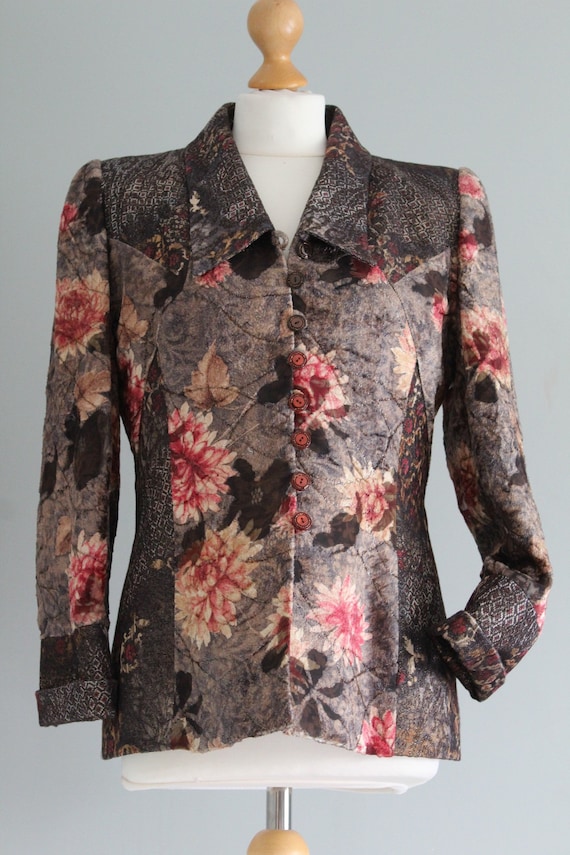Hardy Amies - Cut out Pant Suit