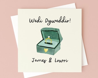 Personalised Wedi Dyweddio Welsh Engagement Card – Custom Names Congratulations Card for Newly Engaged Couple