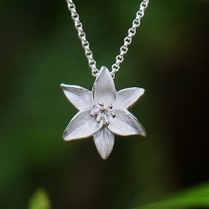 Lily White Flower Pendant Necklace