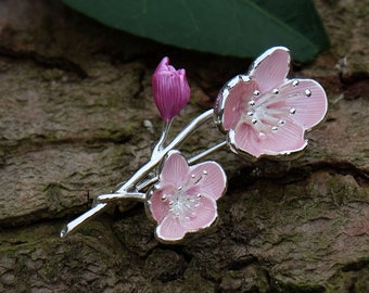 Broche fleur de cerisier rose