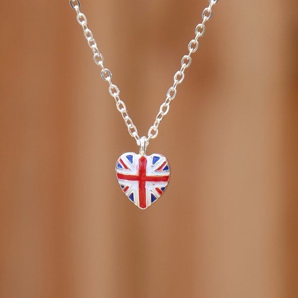 Collier en forme de coeur rouge blanc et bleu avec drapeau britannique Union Jack