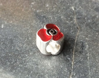 Bracciale con ciondolo a forma di fiore rosso papavero