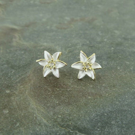 Lily Stud Lily Stud