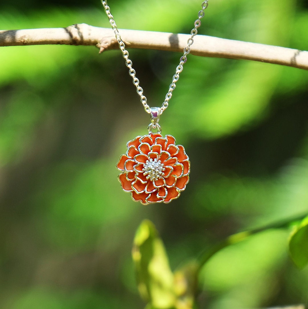 ★PEARLY MORE★ Orange Flower Chain Drop Necklace il_1080xN.3896411550_p8xy.jpg