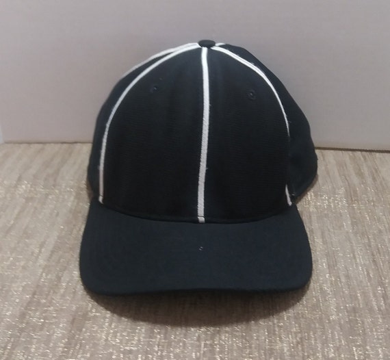 New era on sale umpire cap