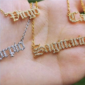 Crystal Zodiac Necklace / Zodiac Sign Necklace / Astrological Sign / Horoscope Necklace / Gold Zodiac Necklace / Astrology Necklace