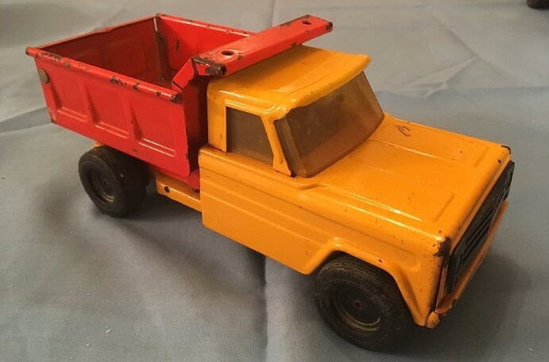 ertl dump truck