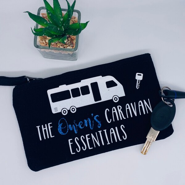 Personalised Caravan Key Pouch - Key Holder - Key Storage - Zip Pouch - Holiday Gift - Beach Holiday - Caravan Lover - Family Name