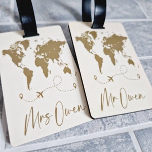 Mr and Mrs Luggage Tags, Personalised Travel Gift, Holiday Essentials, Newlyweds, Couples Gift, Wedding Present, Bag Tag, Suitcase Label