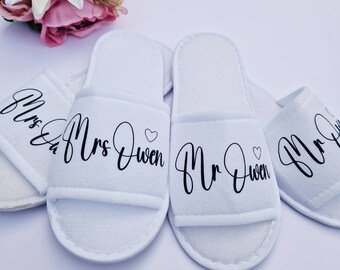 Mr & Mrs Personalised Slipper Set, Newlyweds, Bridal Party, Open Toe Spa Slippers, Wedding Gift, Couple, Bride Groom Gift, Bridesmaid Gift