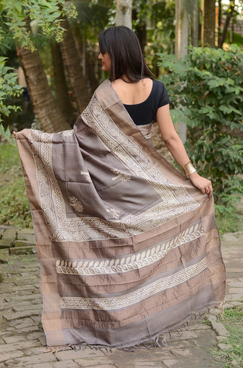 tussar silk saree with zari border