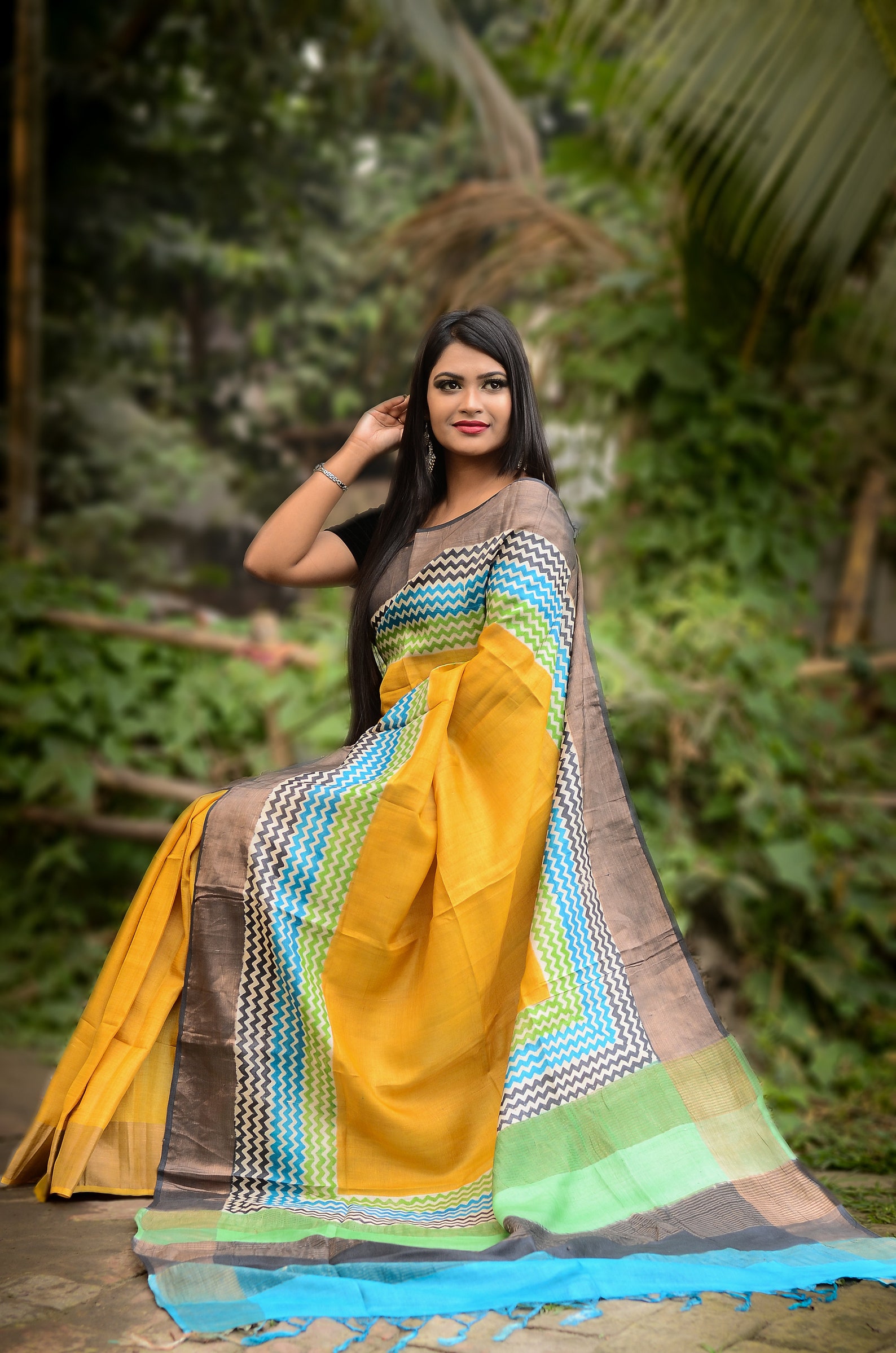 tussar silk saree with zari border