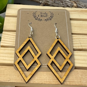 Mandala Wood Earrings, Wooden Earrings, Wooden Earrings for Women, Laser Engraved Earrings, Lightweight Earrings, Dangle earrings